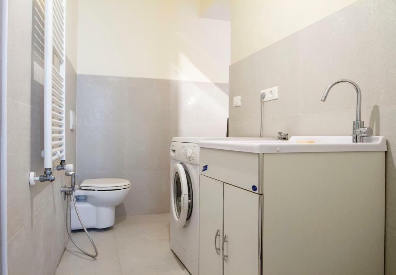 Lux Apartment Castello Turin Extérieur photo